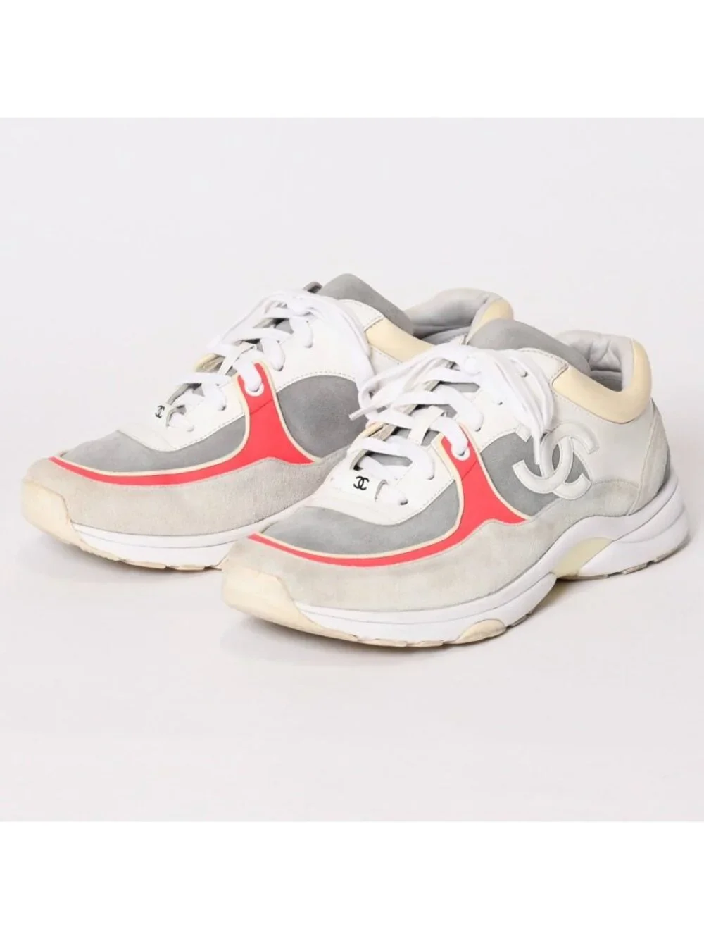Chanel CC Logo Suede Sneakers White Gray